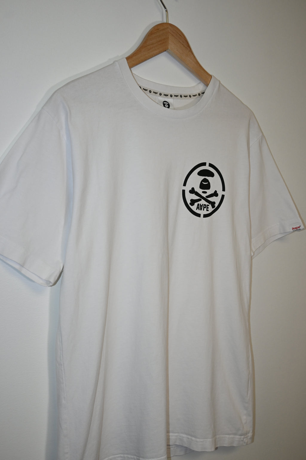 Aape bone Tee