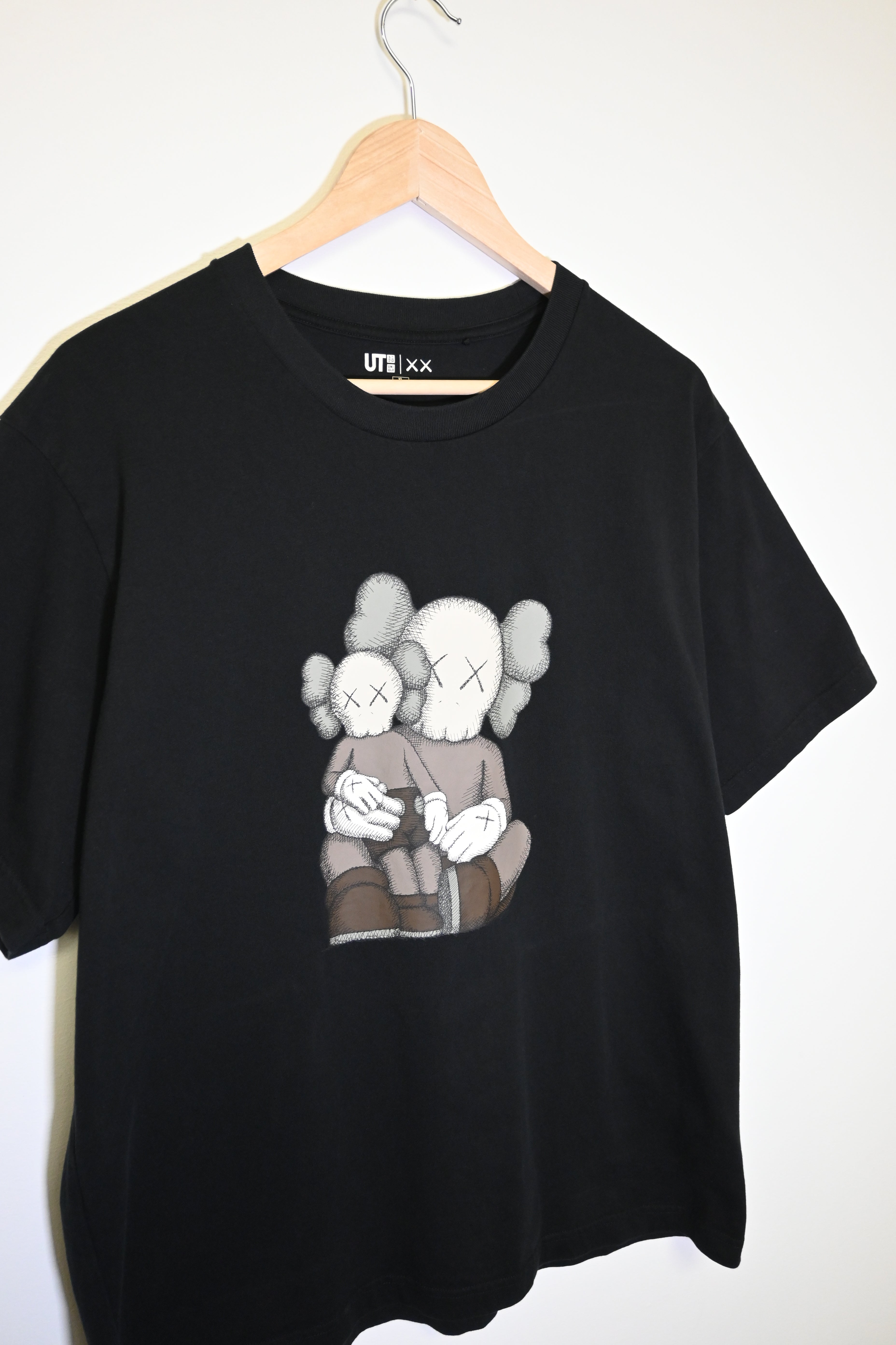 Uniqlo x Kaws “Father and Son”