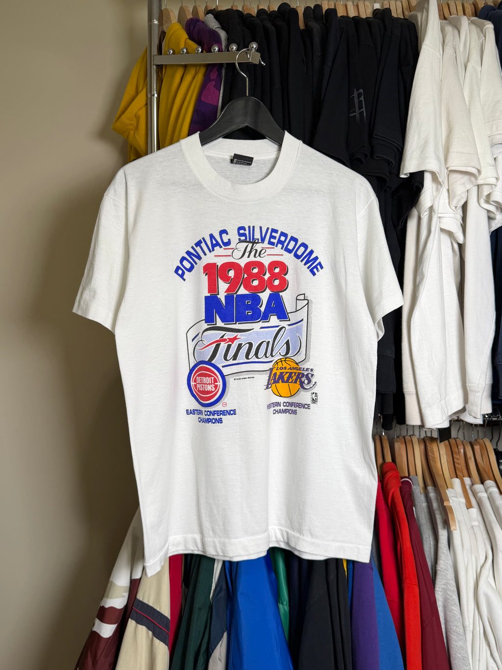 Vintage 1988 NBA Finals Lakers vs Piston Tee