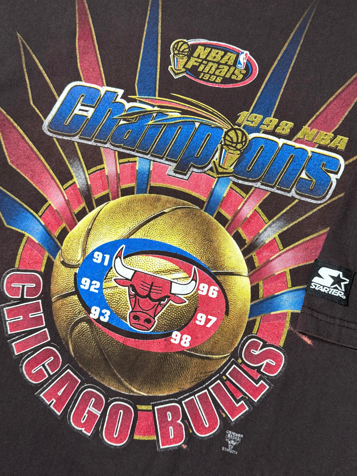Vintage 1998 Chicago BULLS Starter Tee