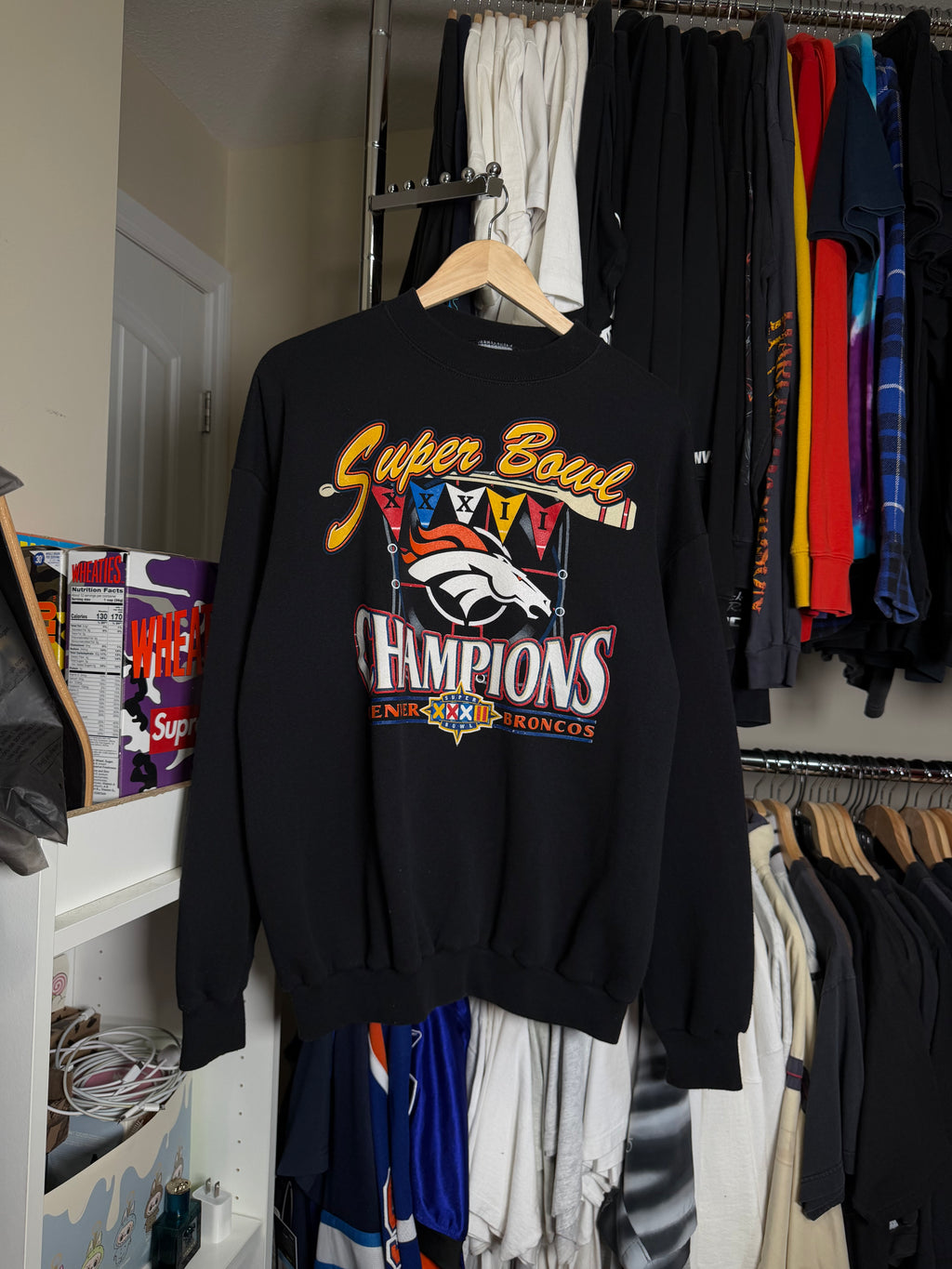 Vintage 90's NFL Denver Broncos Sweater