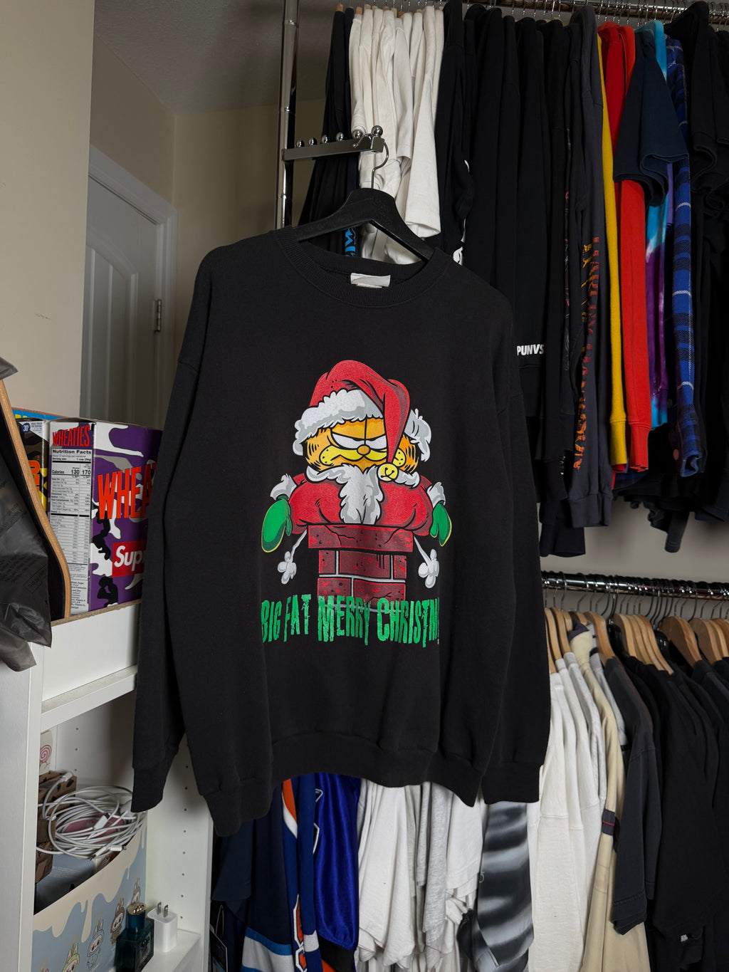 Vintage 90's Garfield Christmas Sweatshirt