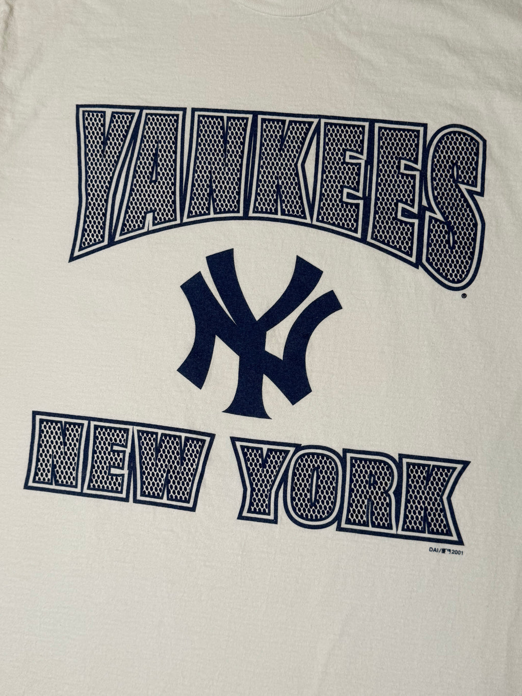 Vintage NEW YORK YANKEES 2001 T-shirt