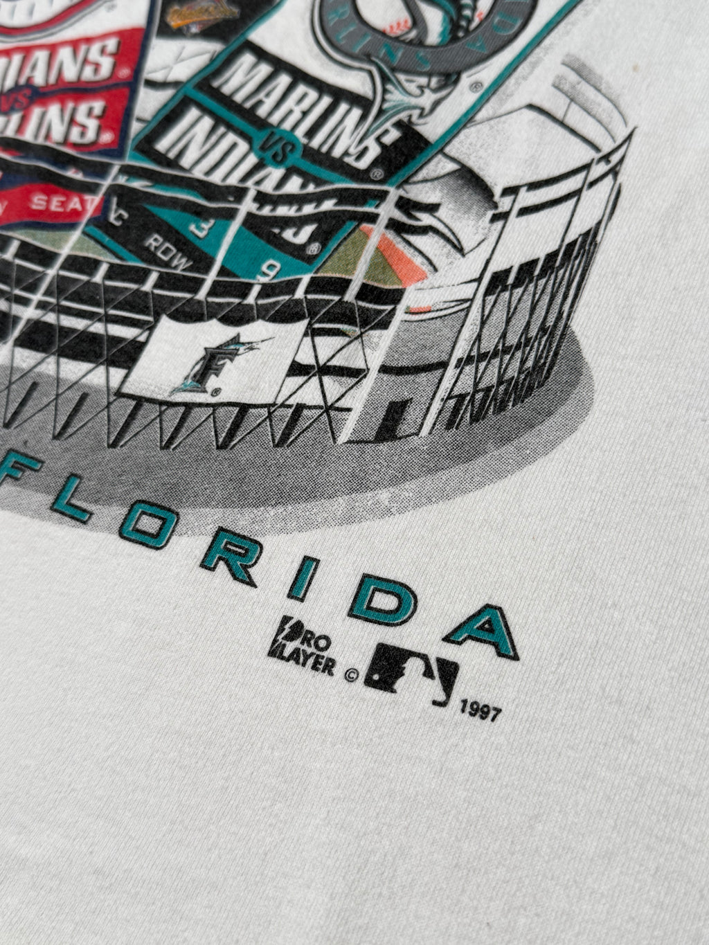 Vintage MLB 1997 World Series INDIANS VS MARLINS