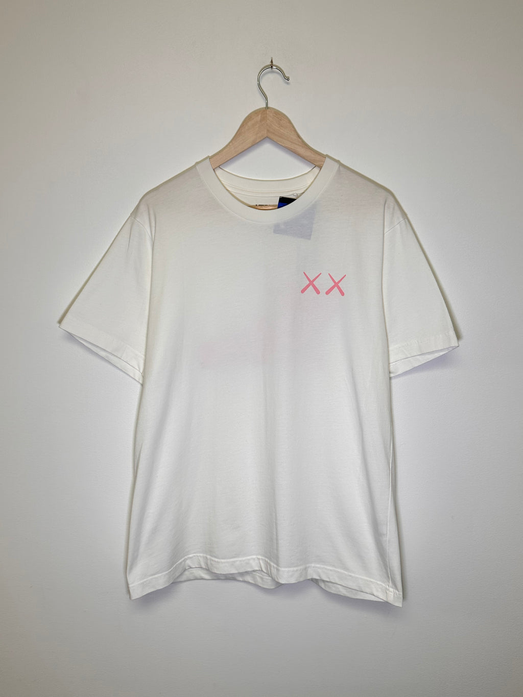 Kaws X Uniqlo Tee