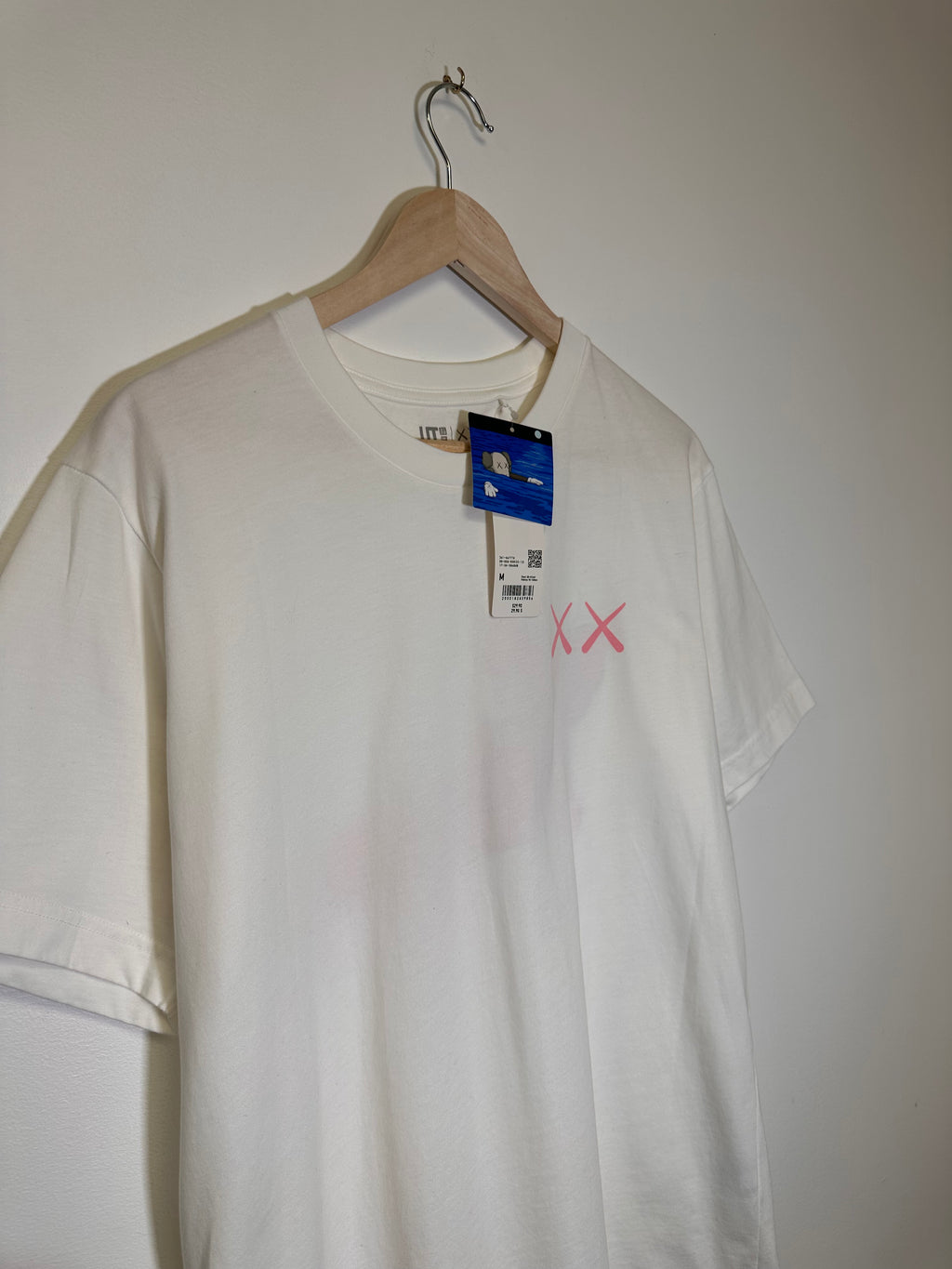 Kaws X Uniqlo Tee