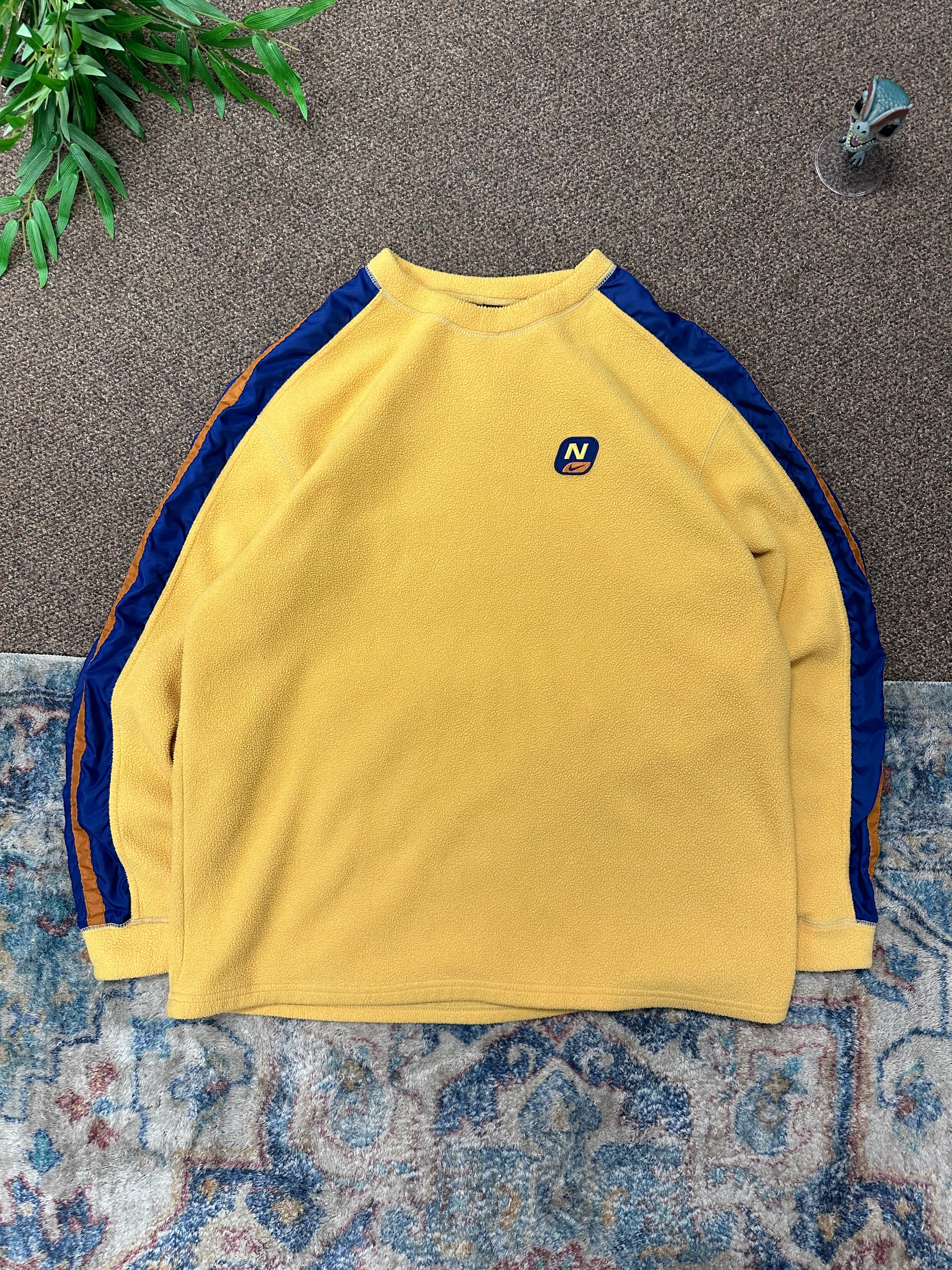 Vintage Nike Sweater