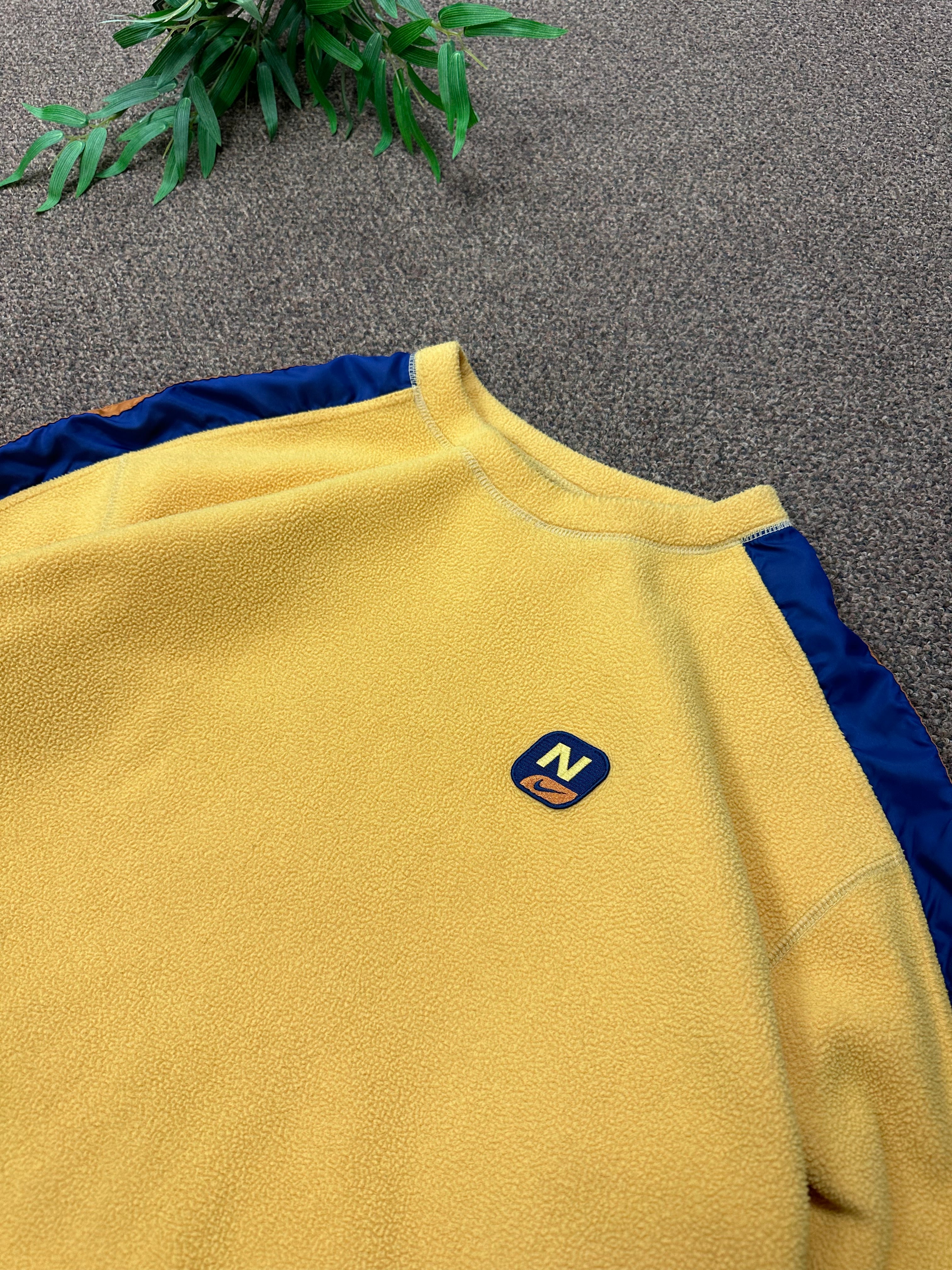 Vintage Nike Sweater