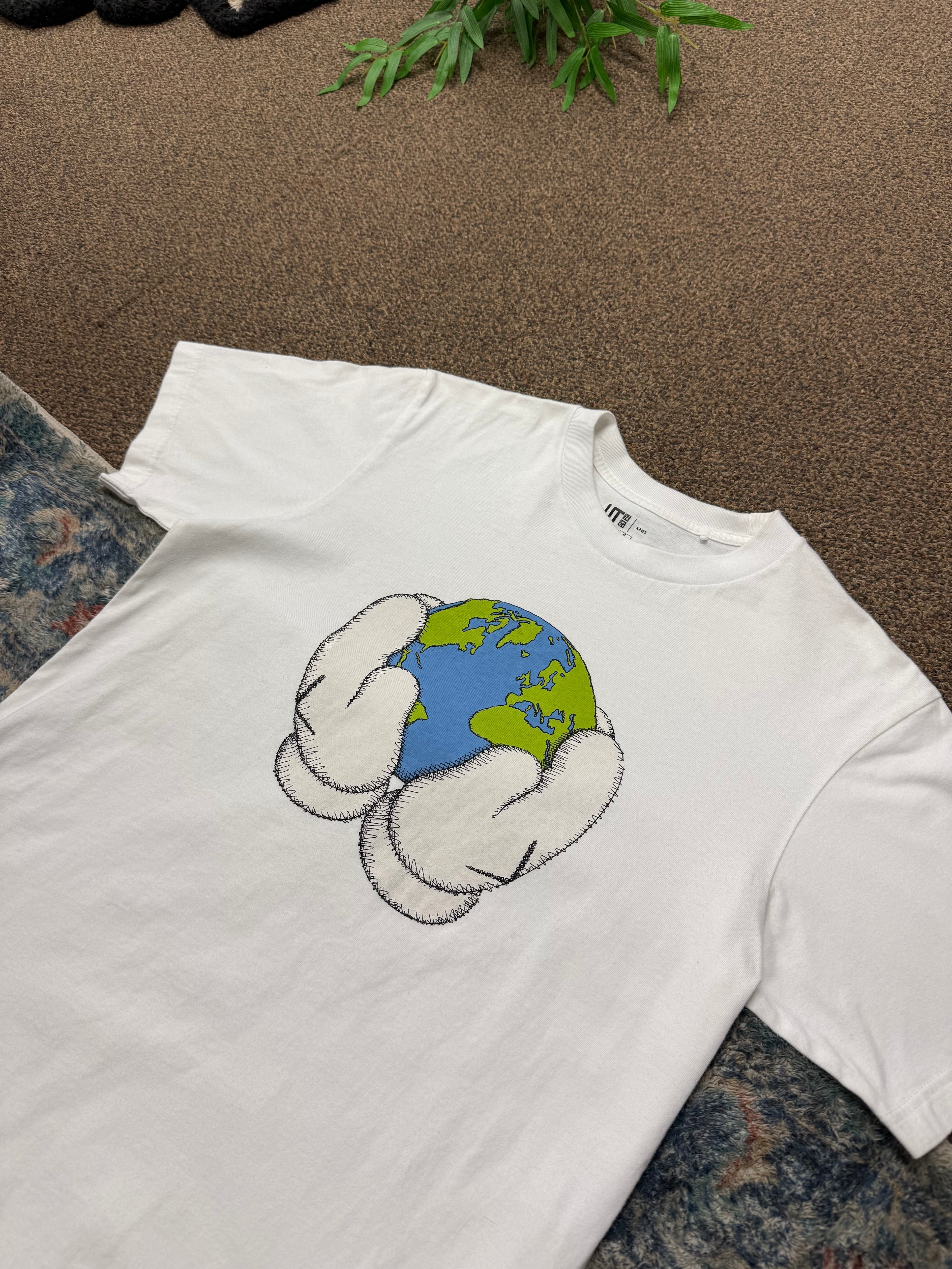 Kaws x Uniqlo World Tee