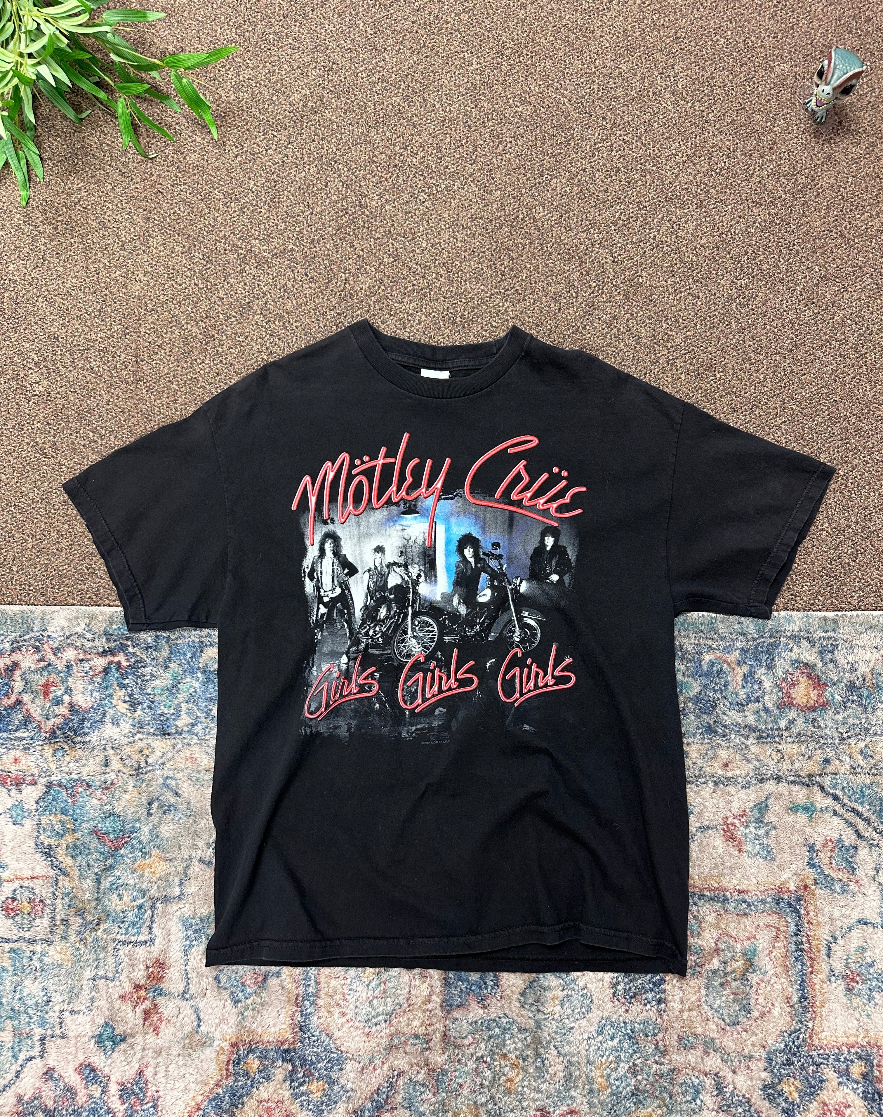 Vintage 2001 Motley Crew Tee