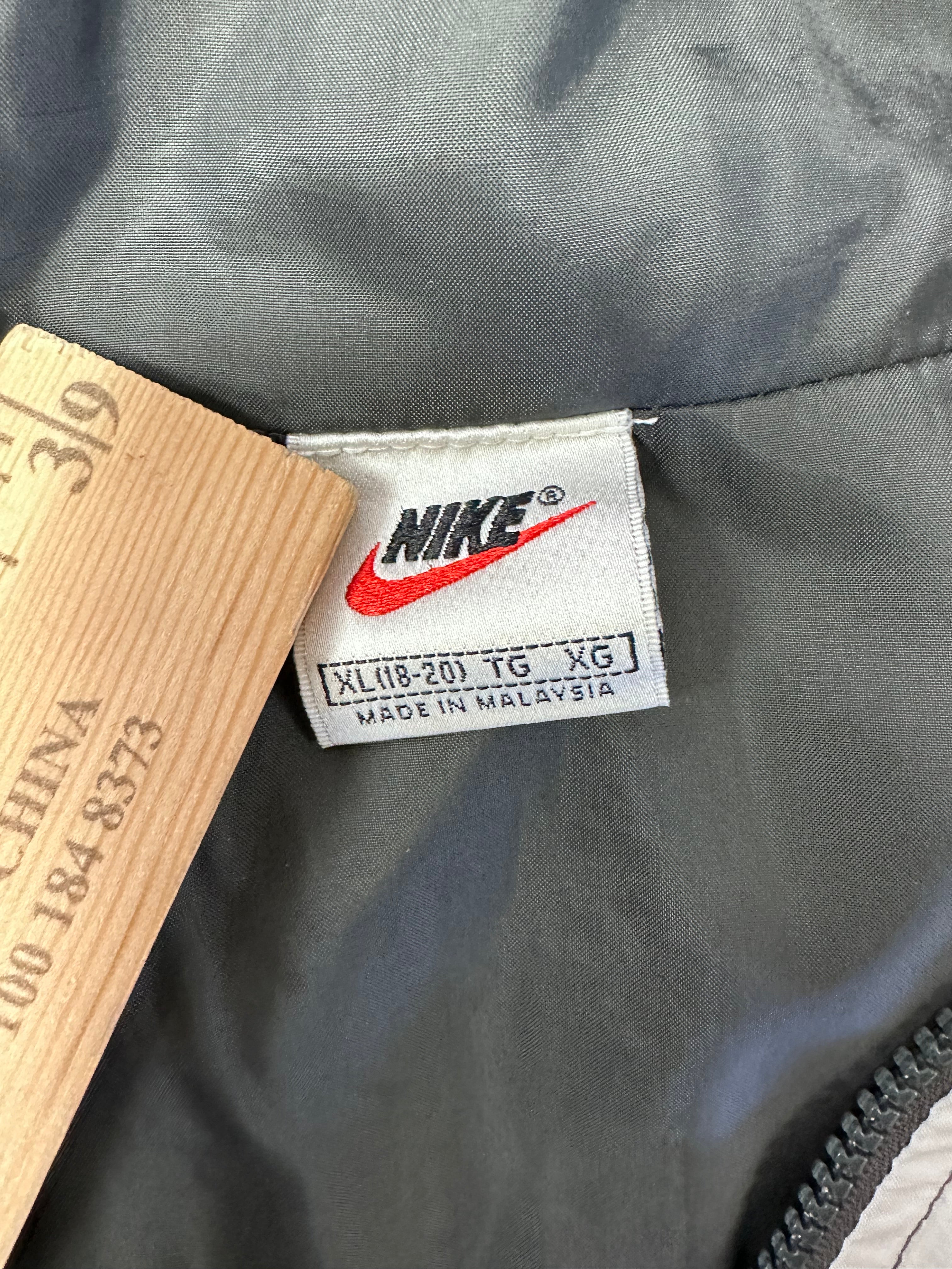 Vintage 90’s Nike Jacket Youth