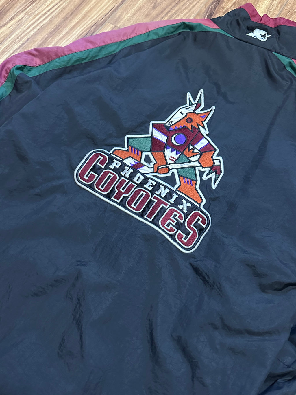 Vintage Phoenix Coyotes Starter Windbreaker