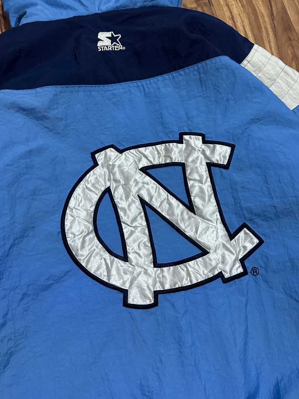 Vintage UNC Tar Heels Starter Pullover Puffer