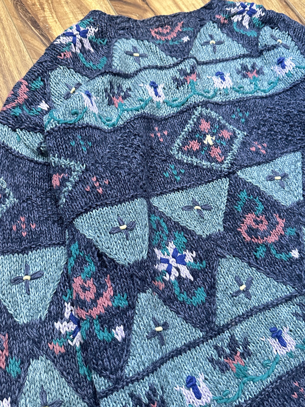 Vintage Knit Bronte Heart Buttons