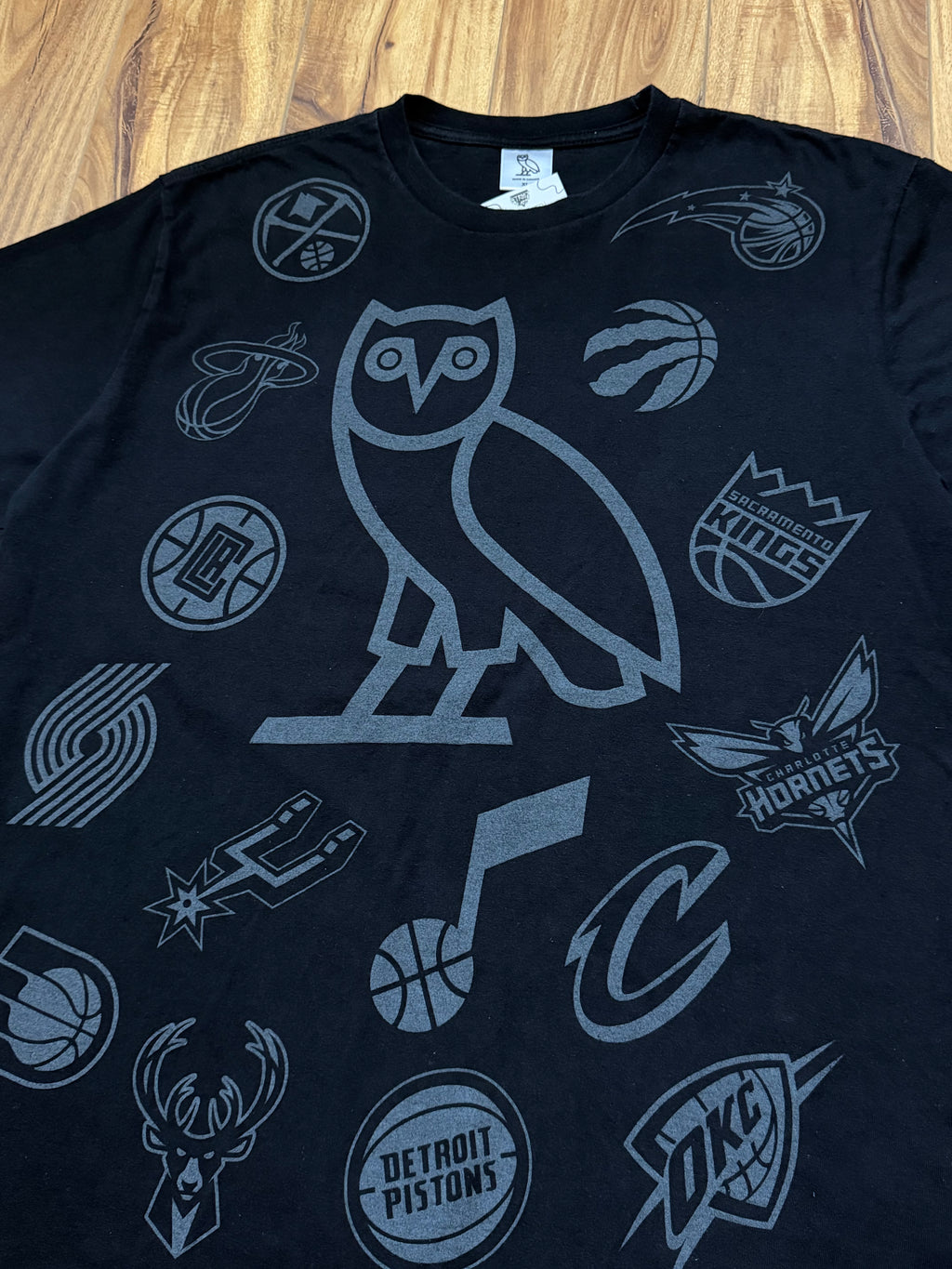 OVO NBA Team Icons OG Owl Tee