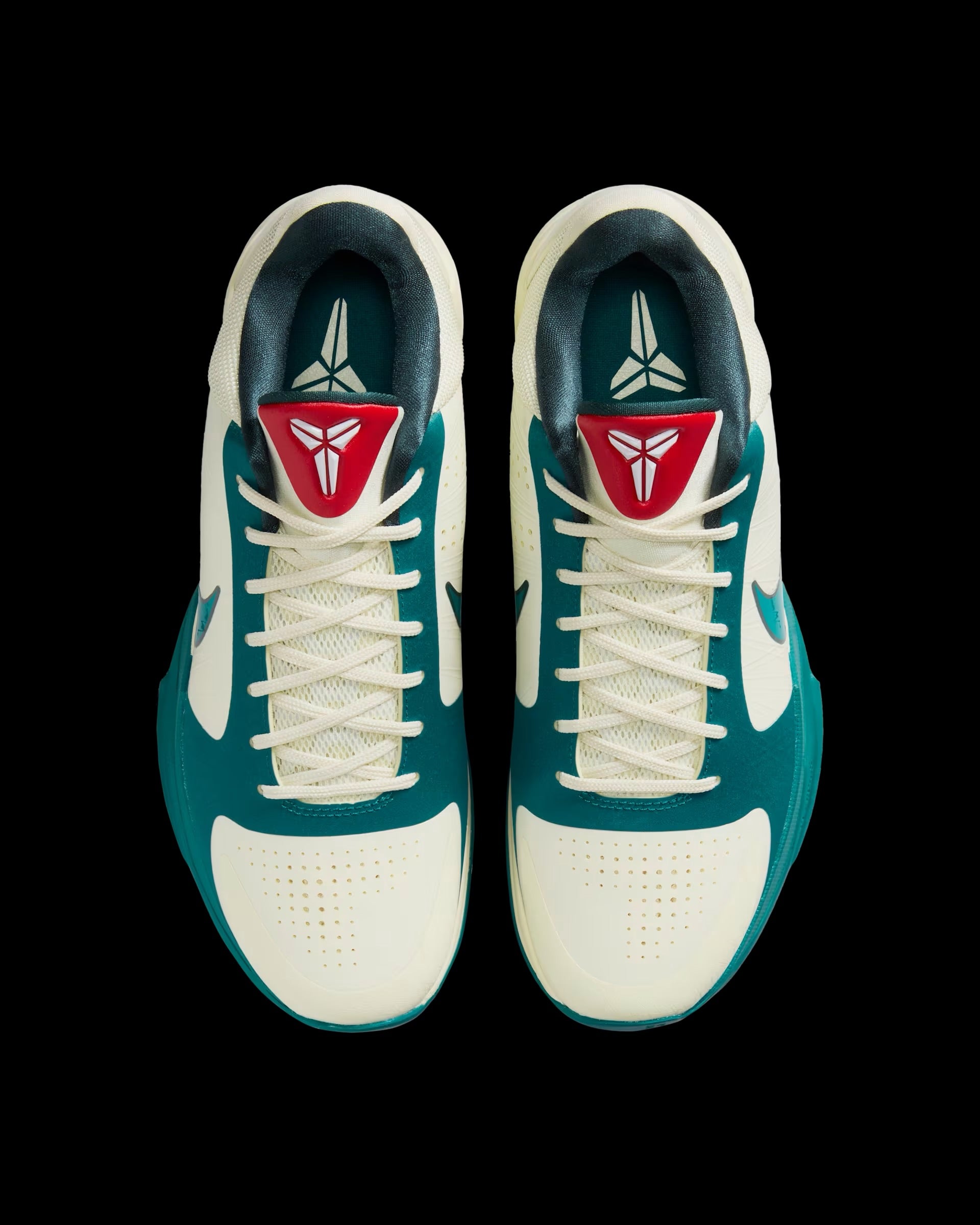 Kobe 5 x Caitlyn Clark "Coconut Milk"