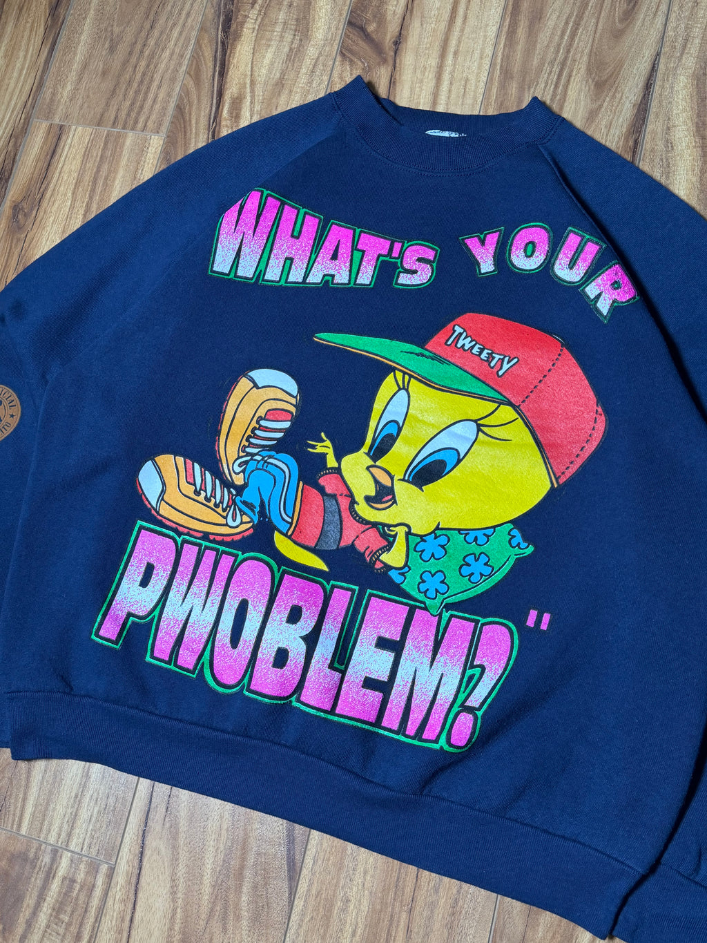 Vintage 90's LOONEY TUNES Tweety Couch Potato Sweatshirt