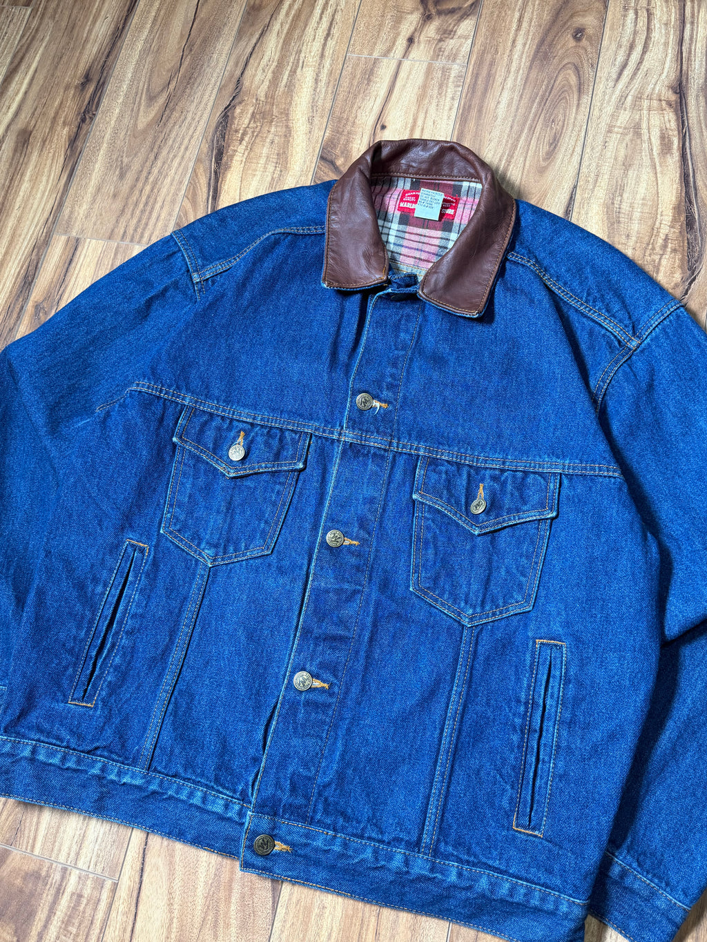 Vintage 90's MARLBORO Denim Trucker Jacket