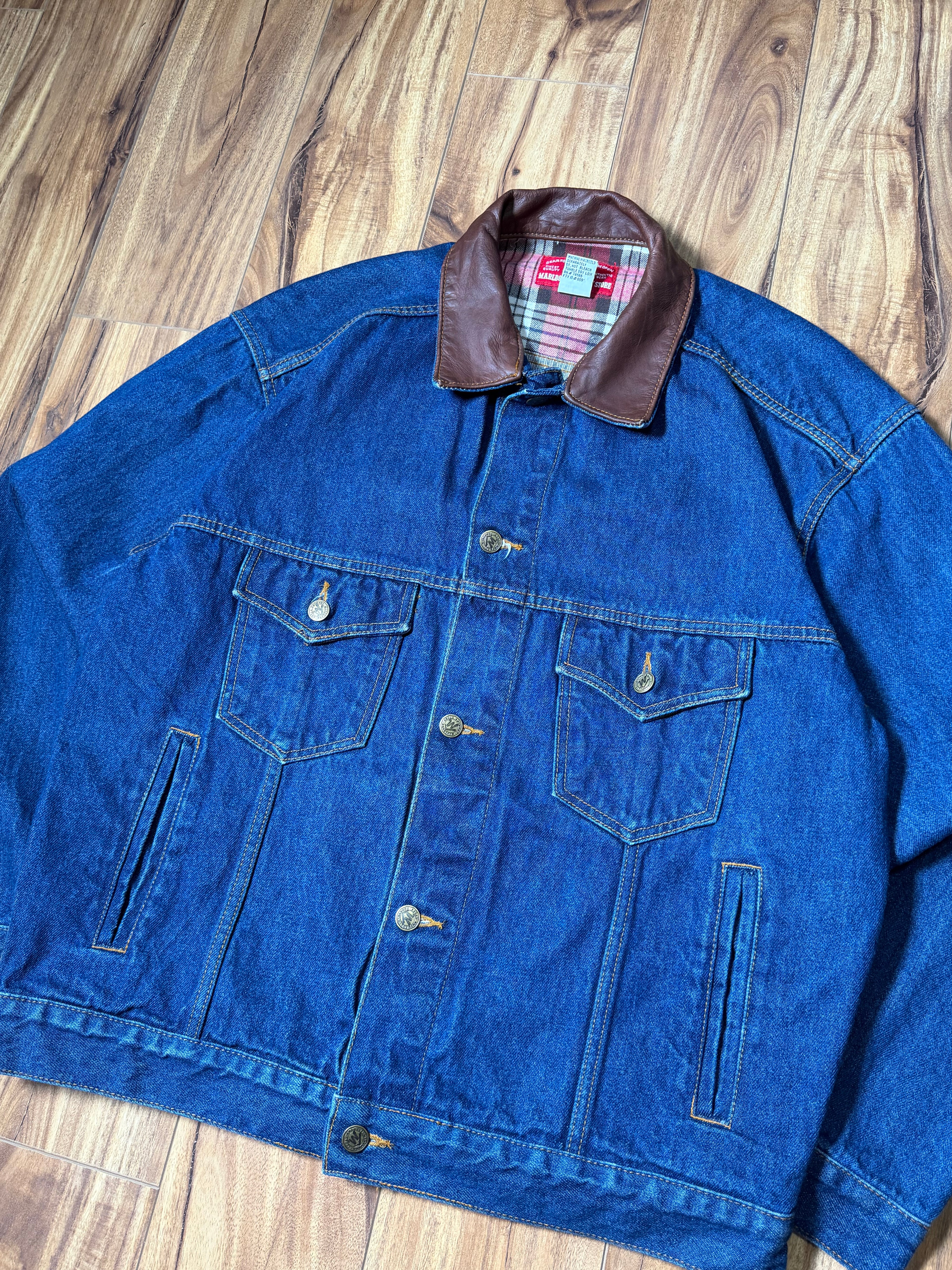Vintage 90's MARLBORO Denim Trucker Jacket