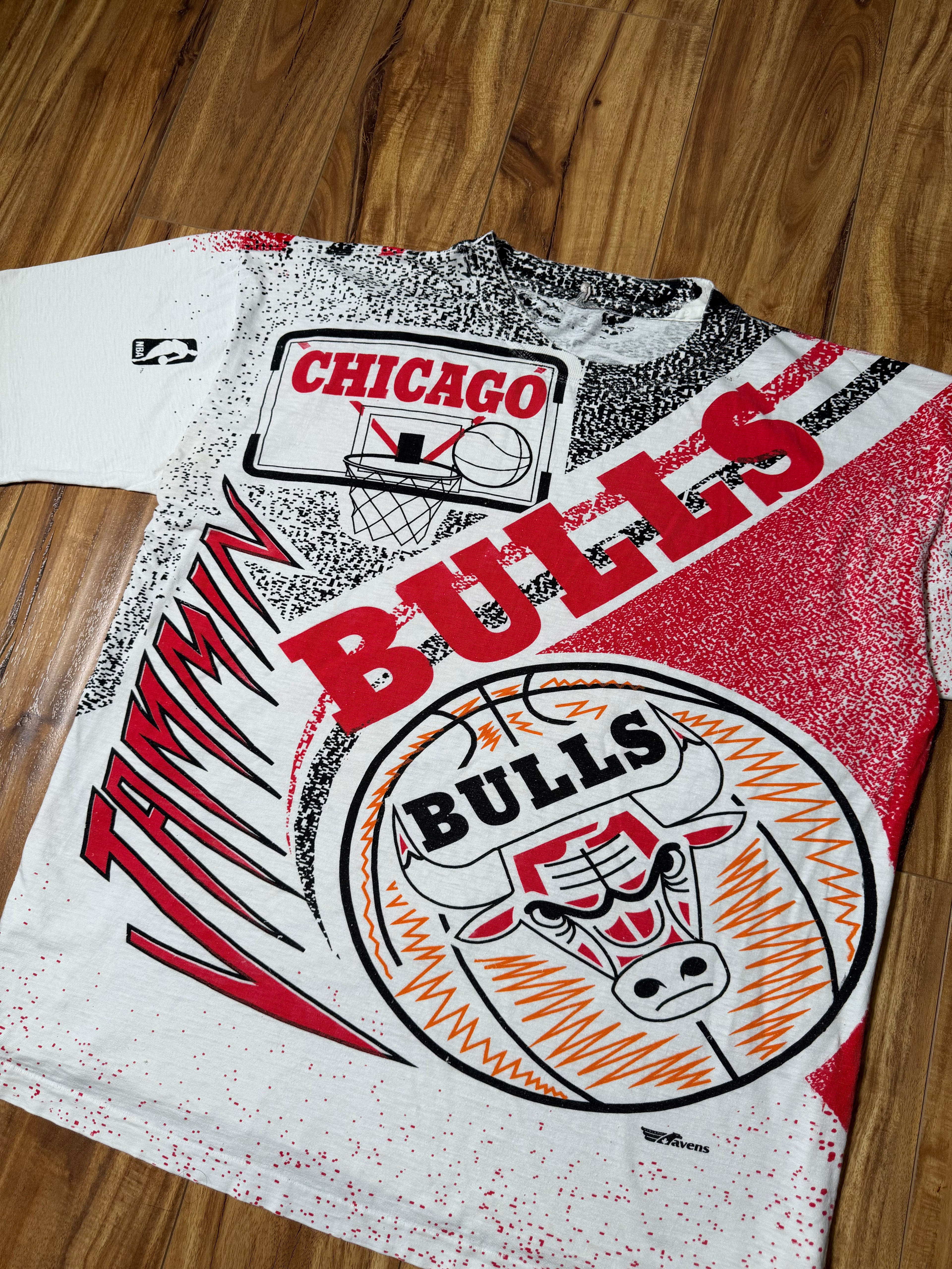 Vintage 90's Chicago BULLS AOP Tshirt