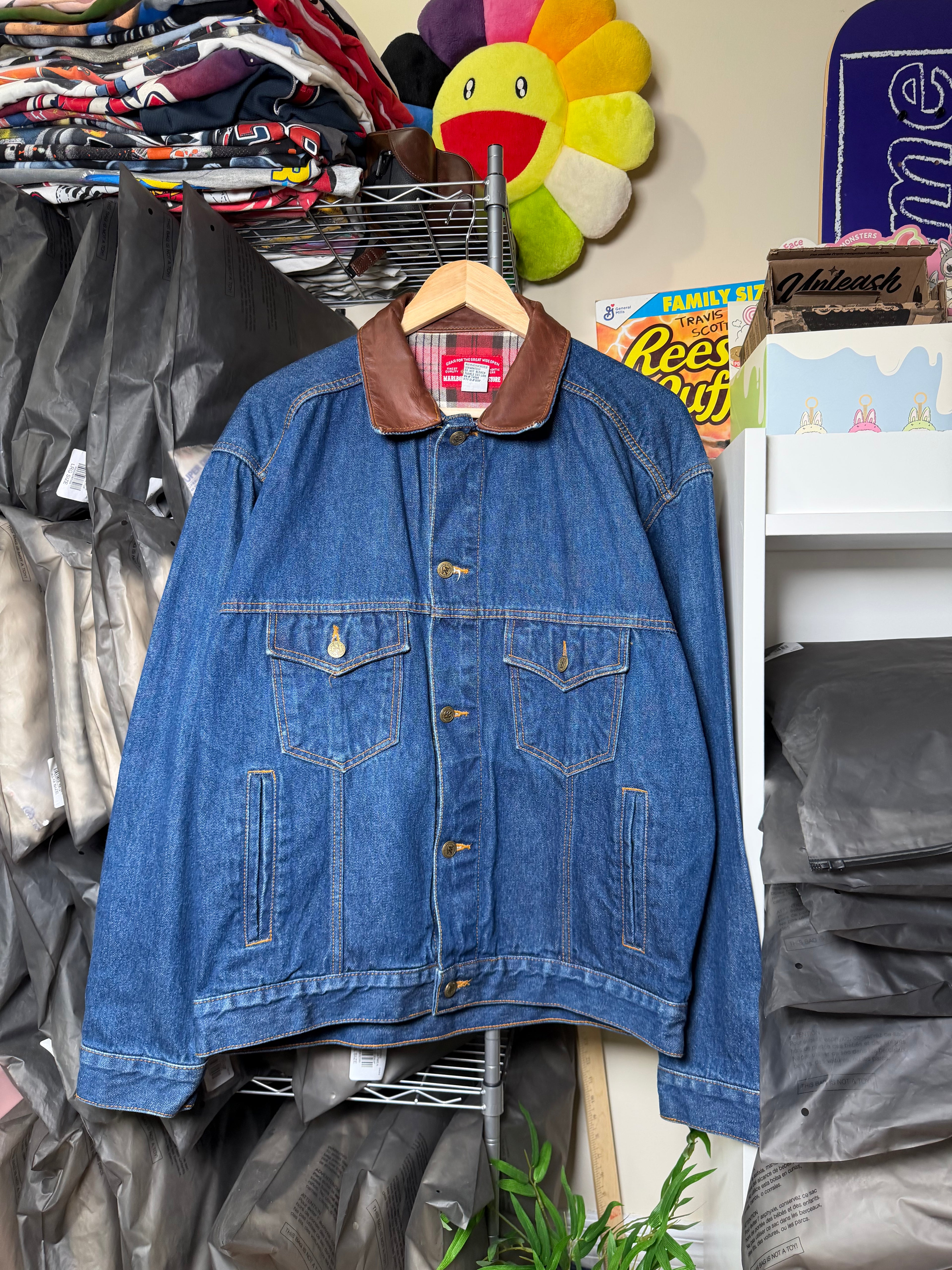 Vintage 90's MARLBORO Denim Trucker Jacket
